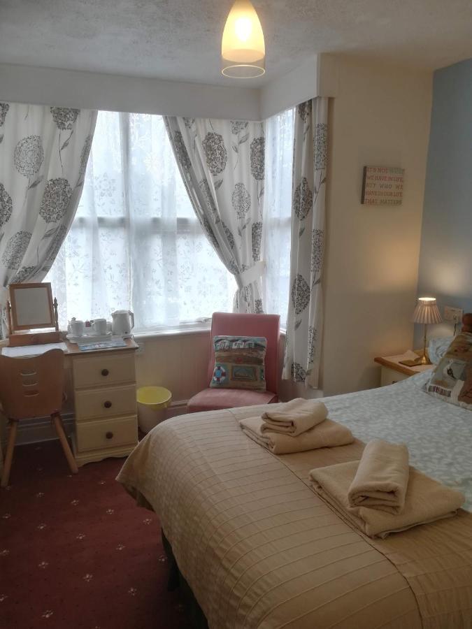 ברידלינגטון Schofield Guest House מראה חיצוני תמונה